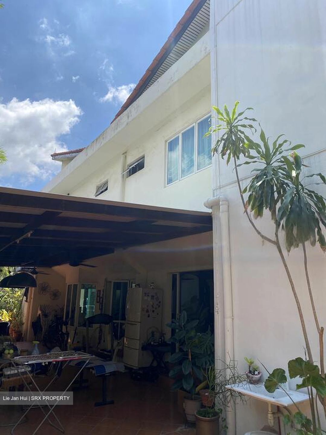 Sennett Avenue (D16), Semi-Detached #461029681